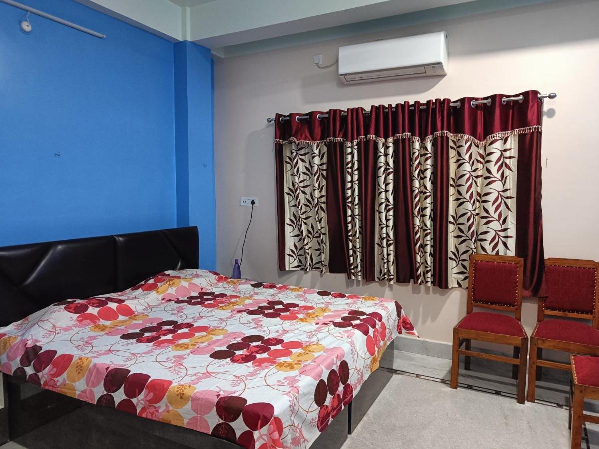 Ujjayanta Homestay อการ์ตาลา ภายนอก รูปภาพ
