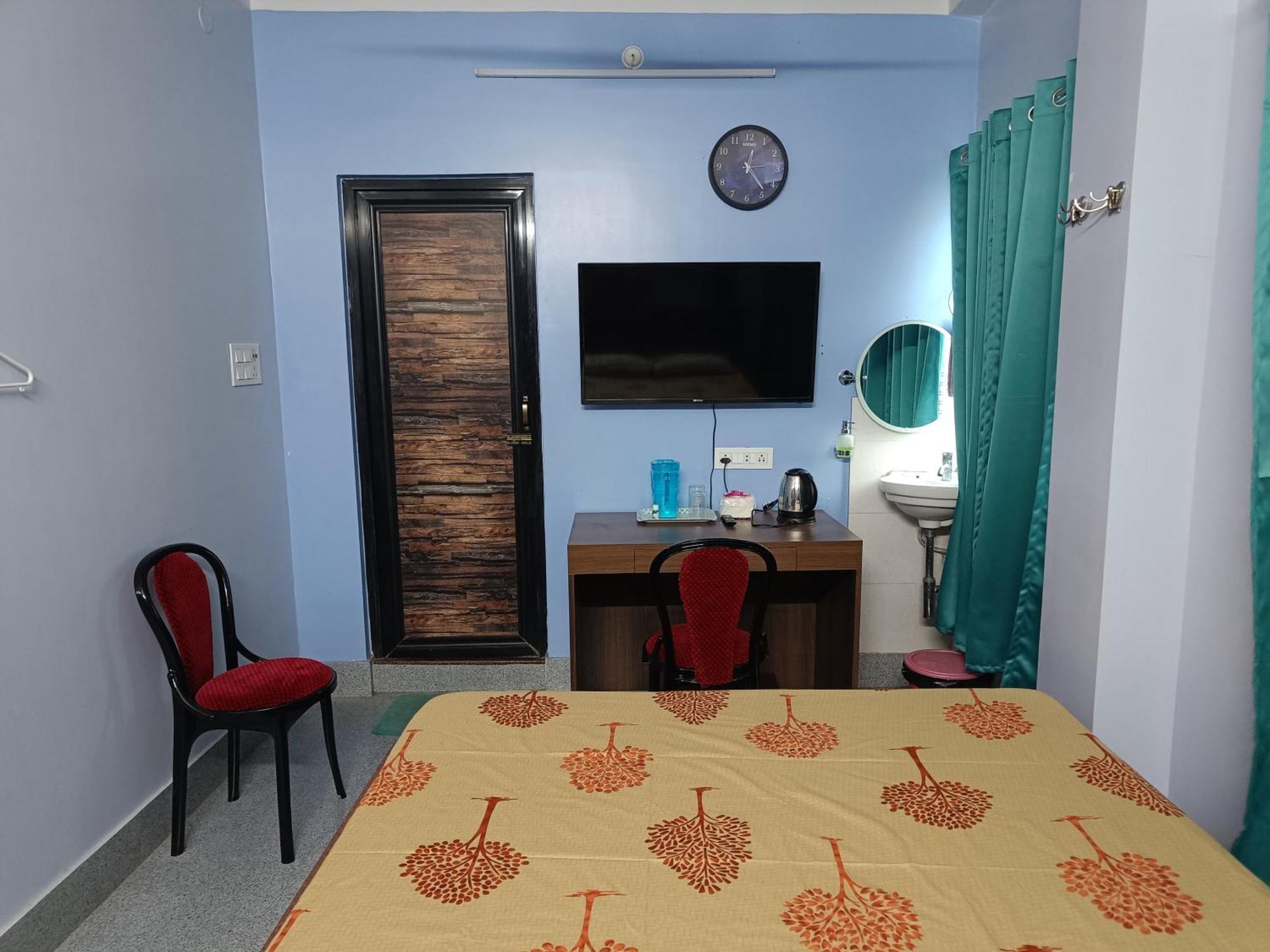Ujjayanta Homestay อการ์ตาลา ภายนอก รูปภาพ